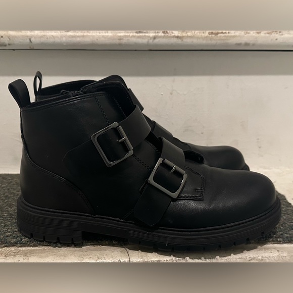 SO Fettuccine Women's Ankle Boots - Picture 5 of 7